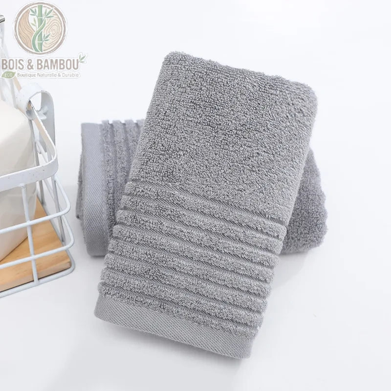 Serviette de bain en bambou coloris gris