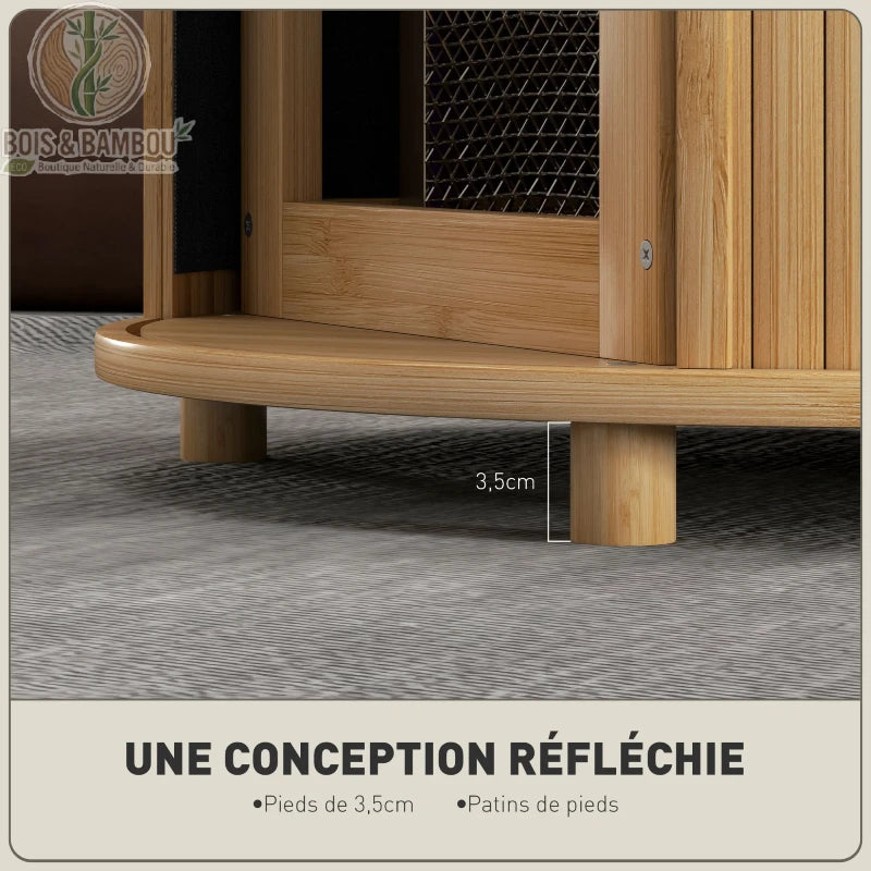 Table Basse en Bambou descriptif 1. Zoom sur la base d'une table en bambou montrant une conception réfléchie avec des pieds de 3,5 cm et des patins de protection pour préserver les sols.
