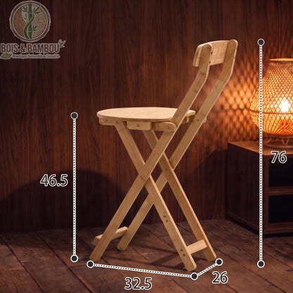 Tabouret de Bar en Bambou claire dimensions 3. Infographie d'un tabouret pliant en bambou clair avec ses mesures : hauteur totale 76 cm, assise à 46,5 cm, largeur 32,5 cm et profondeur 26 cm.
