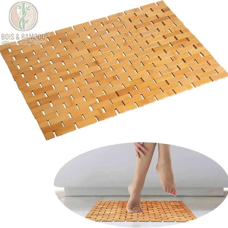 Tapis de bain en bambou antidérapant composé de petites lattes rectangulaires assemblées en quinconce, offrant une structure de caillebotis flexible et aérée. 