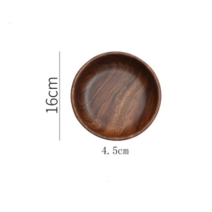 Bol en noyer massif 16 cm, vue de face sur fond blanc, dimensions 16 cm par 4,5 cm