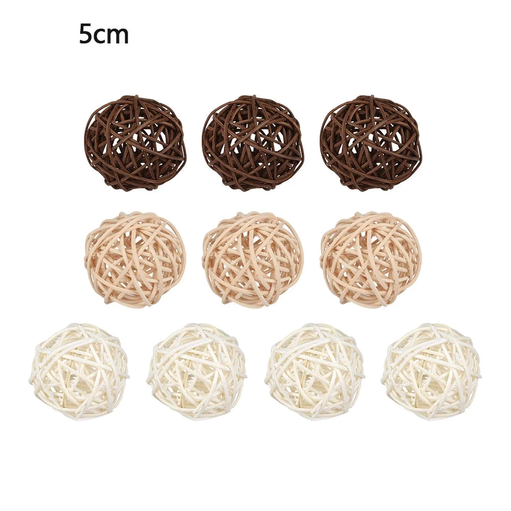 Lot de 10 boules en rotin de 5 cm blanc naturel et café