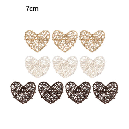 Lot de 10 cœurs en rotin de 7 cm en trois teintes