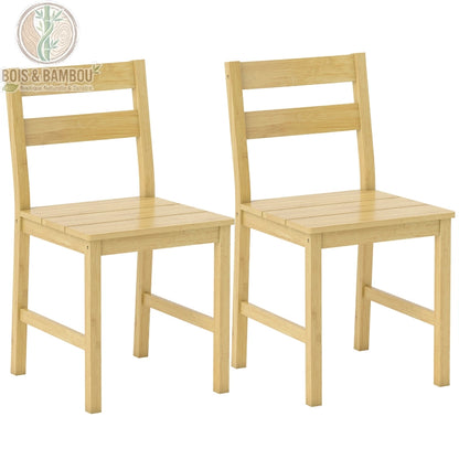 Deux chaises bambou naturel dossier barreau assise lattes sur fond blanc