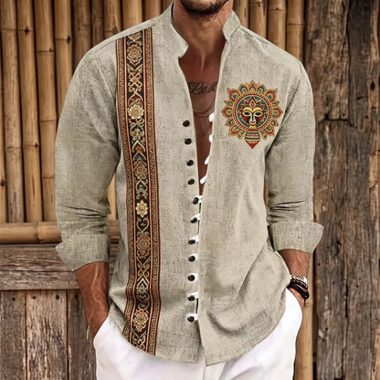 Chemise homme en fibre de bambou, bande brodée florale ethnique brune, patch médaillon soleil doré