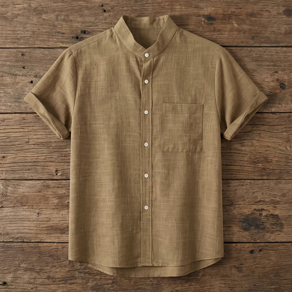 Chemise homme en fibre de bambou manches courtes unie marron clair, col mandarin et poche poitrine