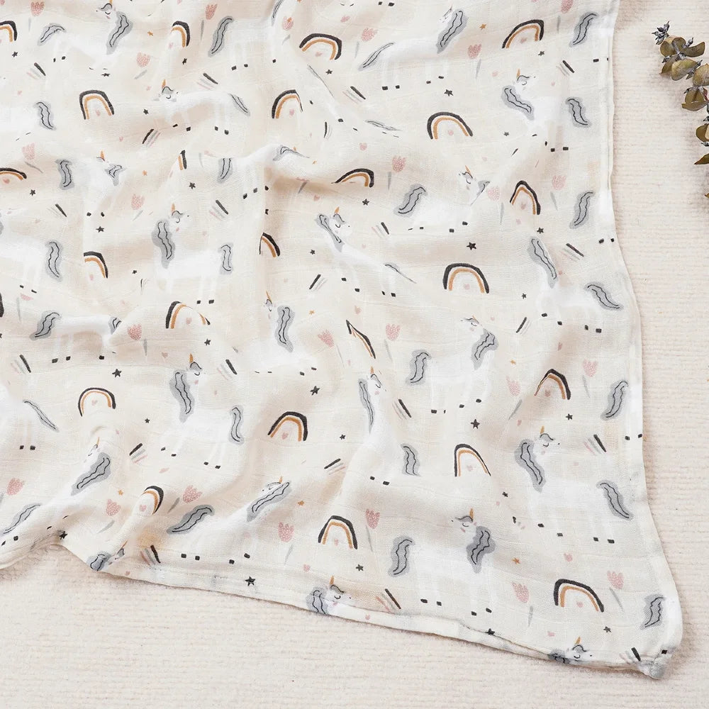 Couverture légère bébé en coton et bambou, motif licornes et arcs-en-ciel multicolores