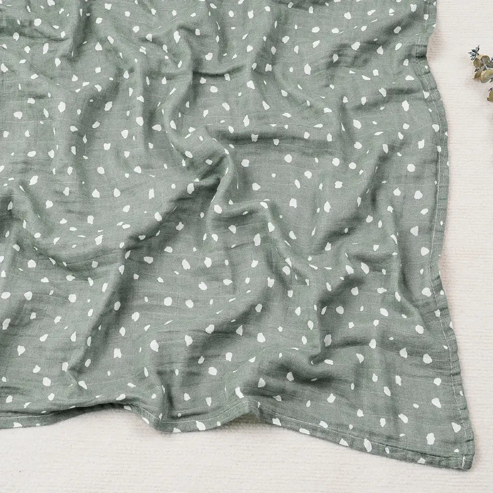 Couverture légère bébé en coton et bambou, motif pois blancs sur fond vert sauge