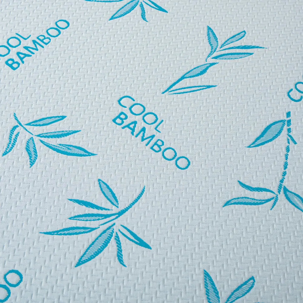 Gros plan du tissu jacquard à feuilles de bambou du protège-matelas