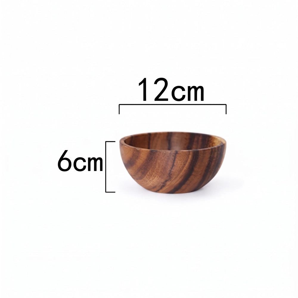 Saladier en bois d'acacia massif, petit modèle de 12 cm de diamètre et 6 cm de hauteur, idéal pour une portion individuelle.