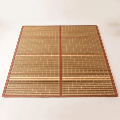 Tapis de lit bambou grand lit finition natte dorée, vue à plat sur fond blanc