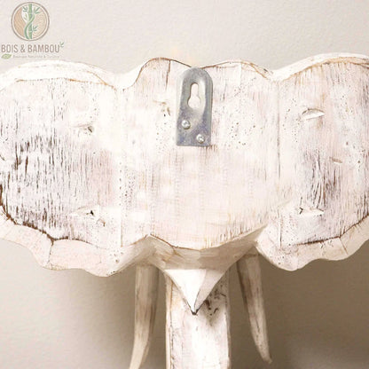 Tête d'éléphant en bois sculpté, système d'accroche murale au dos