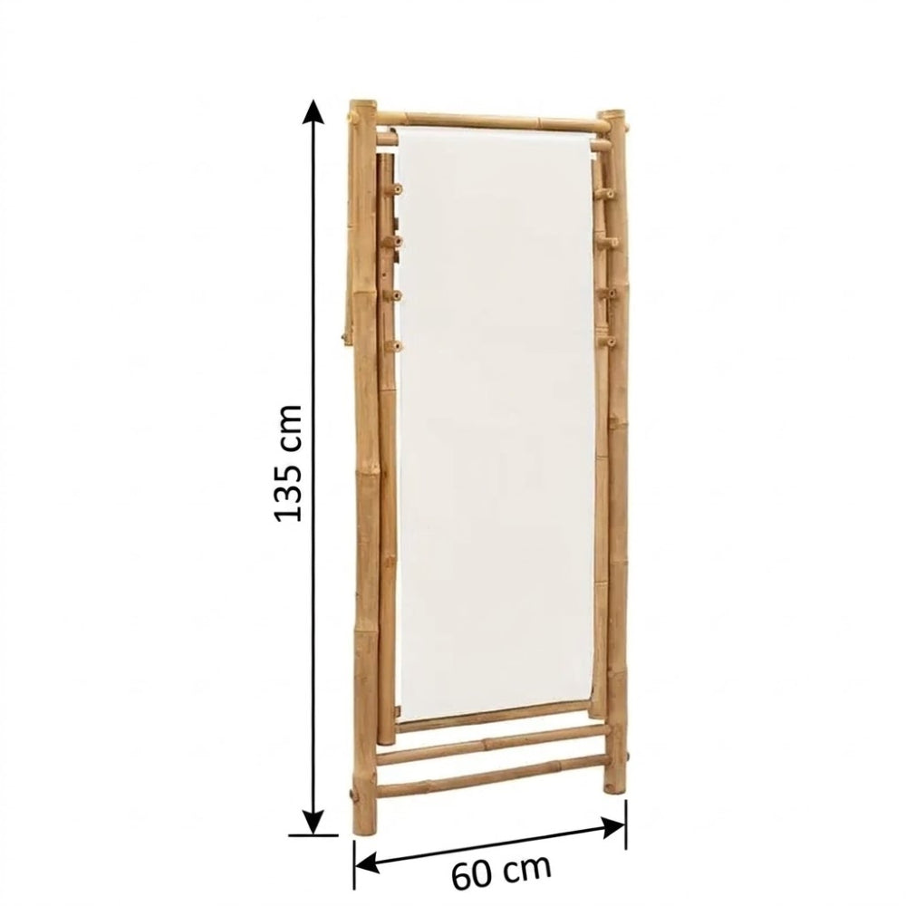 Transat de plage en bambou et toile plié à plat, dimensions 135 cm de haut et 60 cm de large